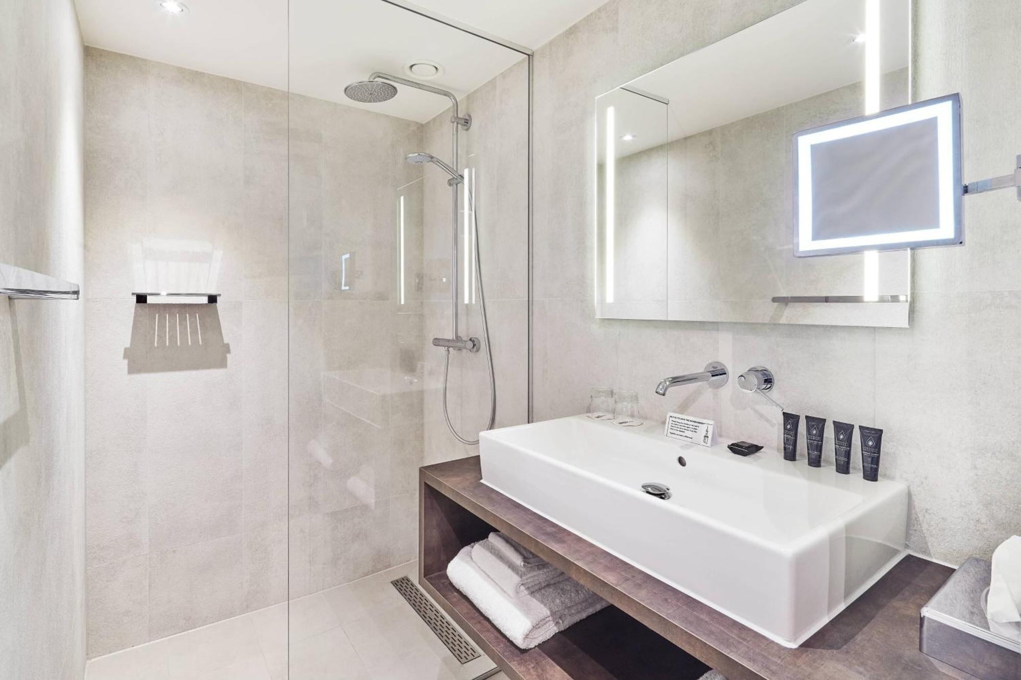 Nassau Breda, Autograph Collection Hotel 4*