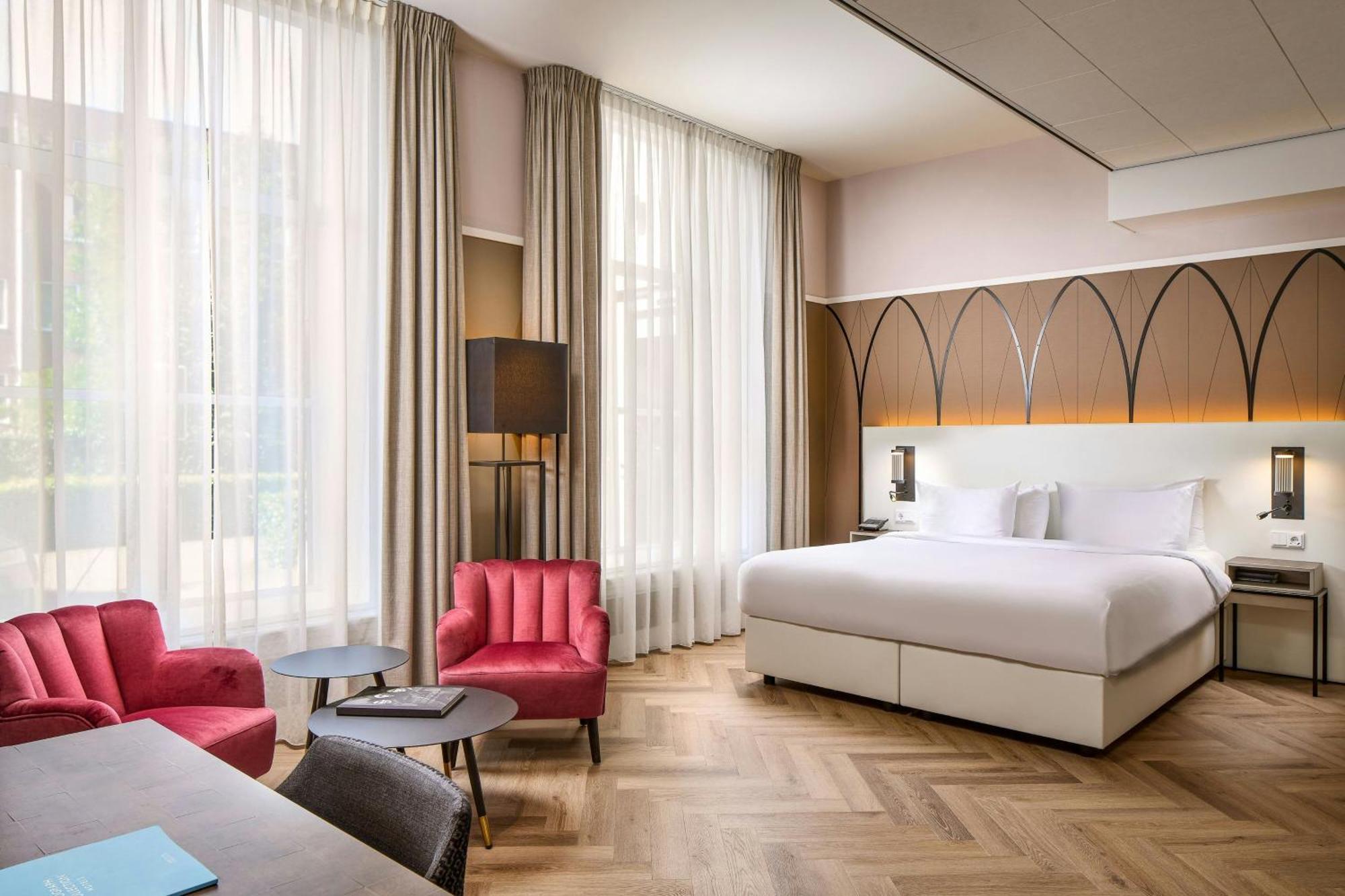 Hotel Nassau Breda, Autograph Collection 4*